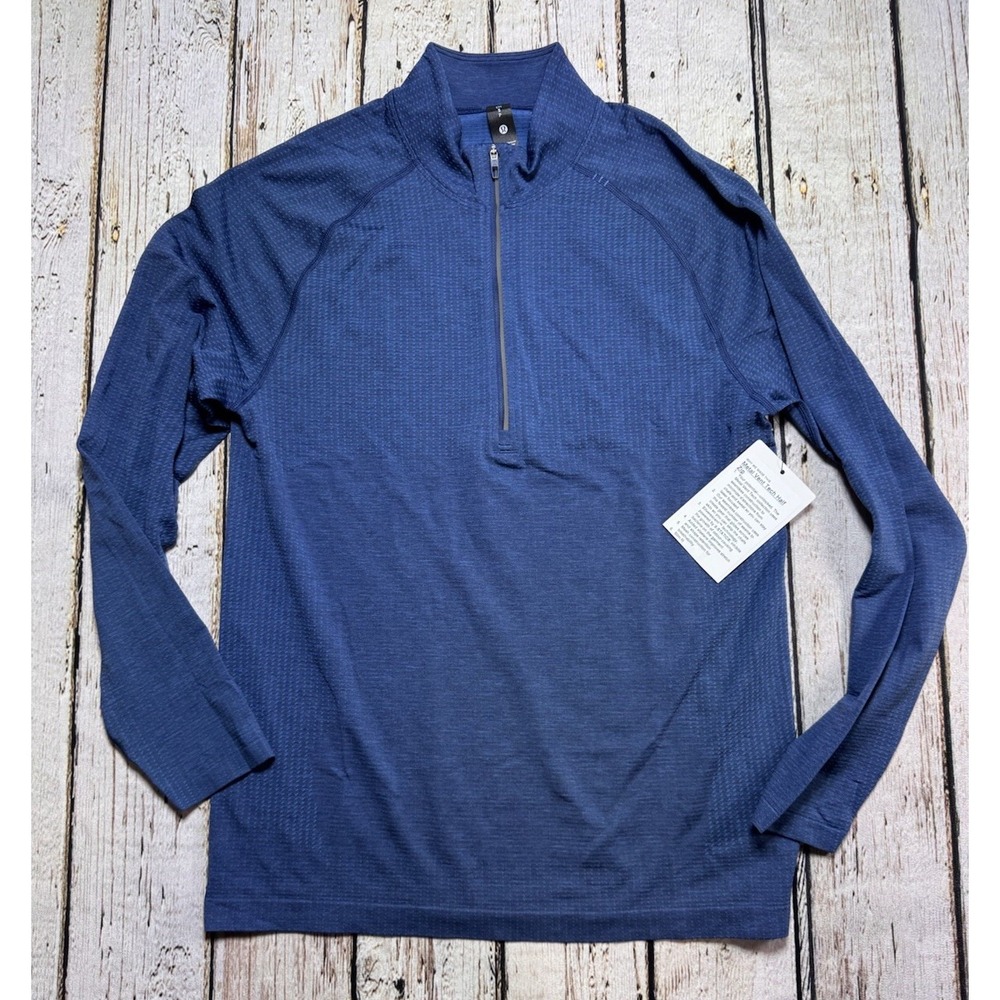 Lululemon Mens Metal Vent Tech 1/2 Zip Blue Size Small Logo NWT New